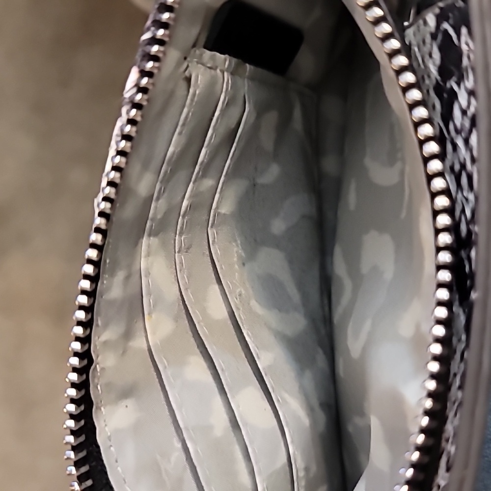 Aimee Kestenberg Snakeskin Python Print Cell Phon… - image 3